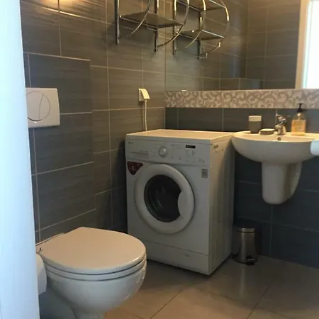 - Apartament Dwupoziomowy W Lofcie, Blisko Morza, Z Dala Od Tlumow קולובז'ג